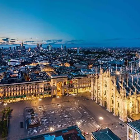 Moderno Bilocale Chic 8 Min Dal Duomo * Milano
